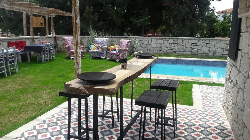 Poncik Butik Otel Alaçatı 0*,